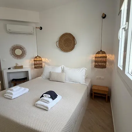 Eolia Luxury Andros Vila