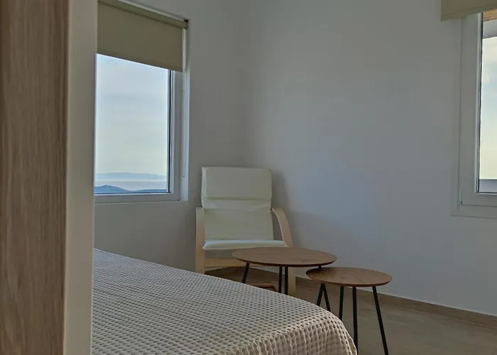 Eolia Luxury Andros Βίλα *