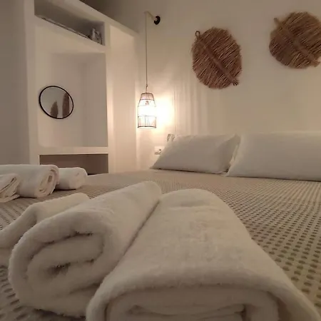 Eolia Luxury Andros Villa *