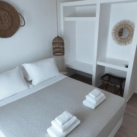 Eolia Luxury Andros باتسي